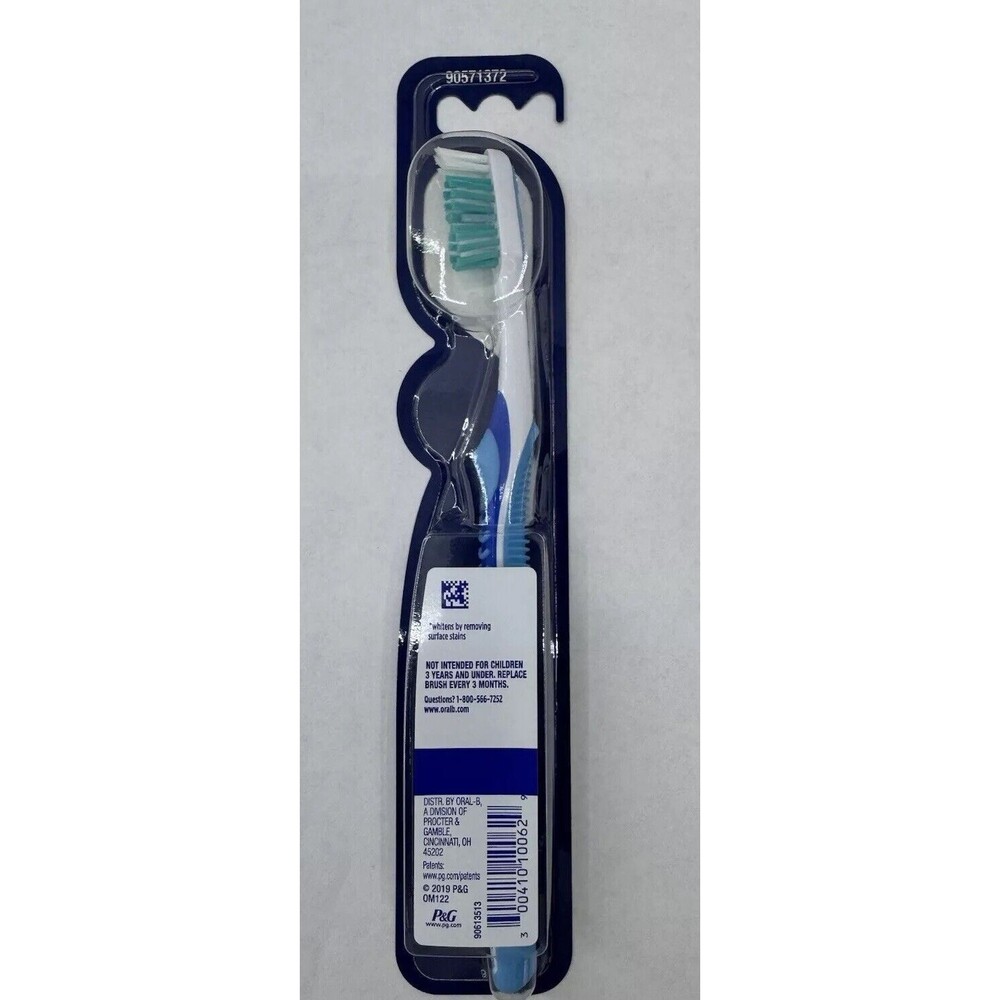Lot of 2 ORAL B Vivid Whitening Toothbrush Medium Purple Blue New Sealed - Picture 5 of 6